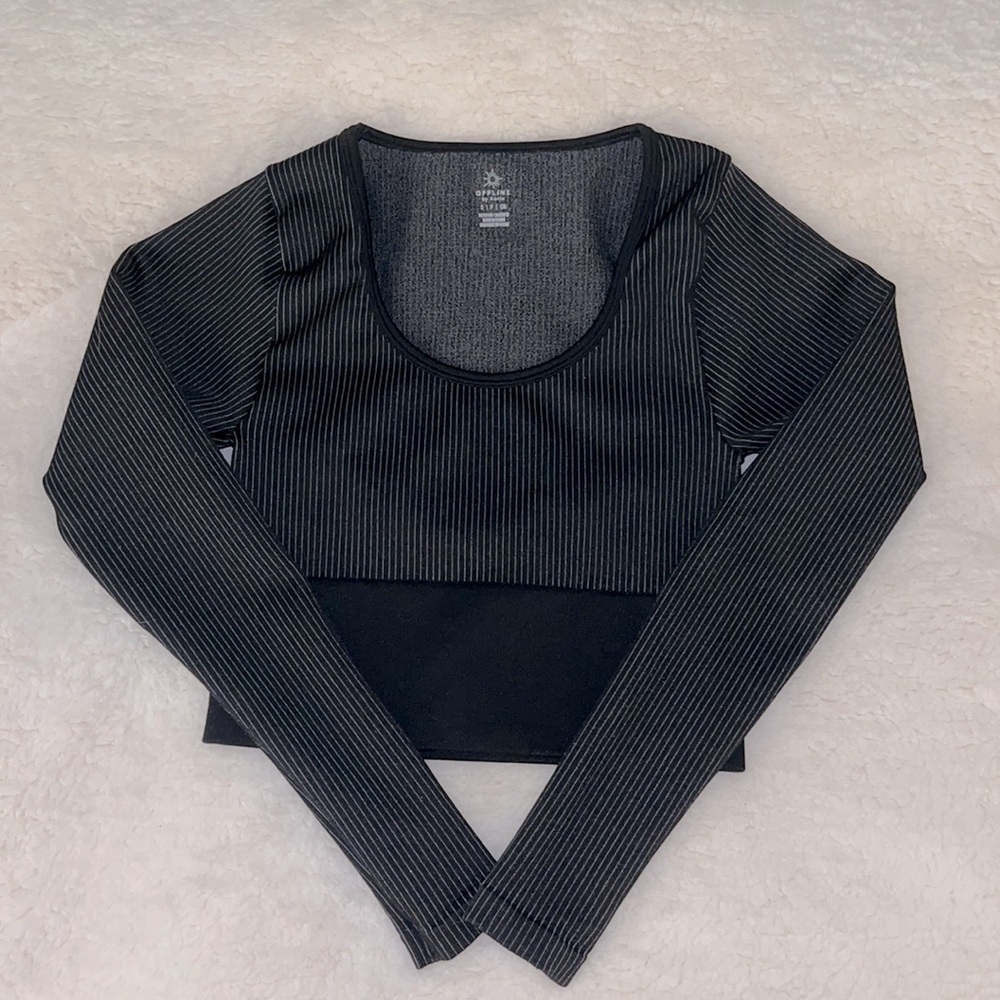 black offline long sleeve top